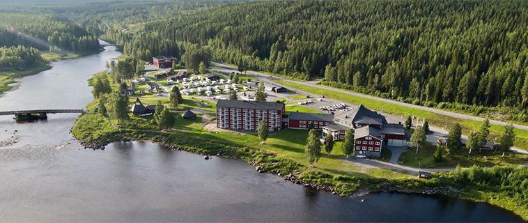 15 hundvänliga campingar du måste besöka i sommar: Storforsens Camping