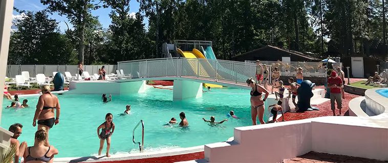 15 hundvänliga campingar du måste besöka i sommar: Ursand Resort & Camping