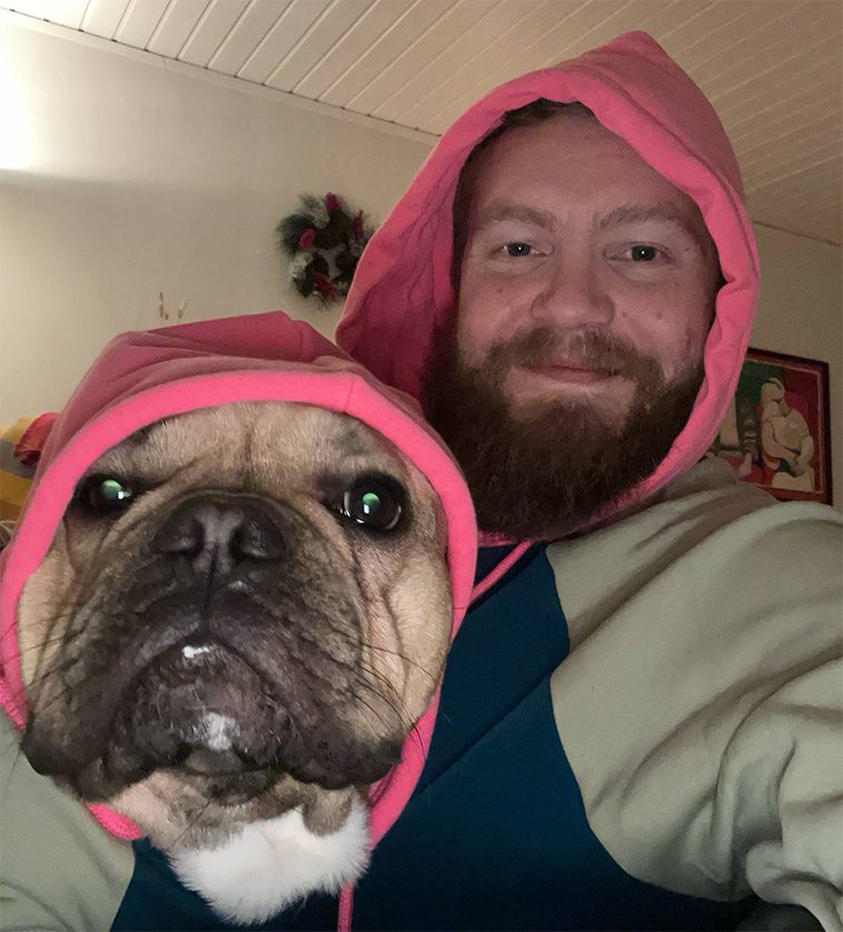 Månadens vovve: Sören från Gubbängen – en livsnjutare i Fransk Bulldogg-kostym